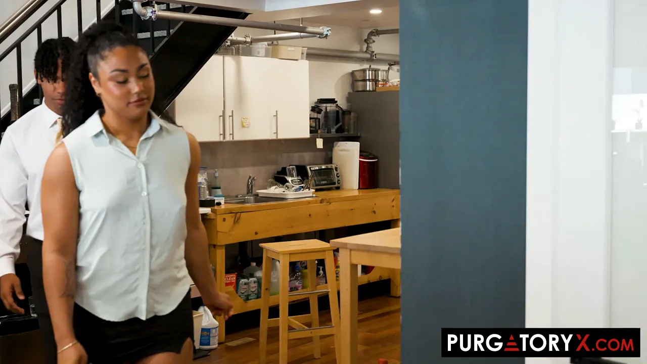 Naomie stark gives Tony Genius a blowjob in PURGATORYX persuaded