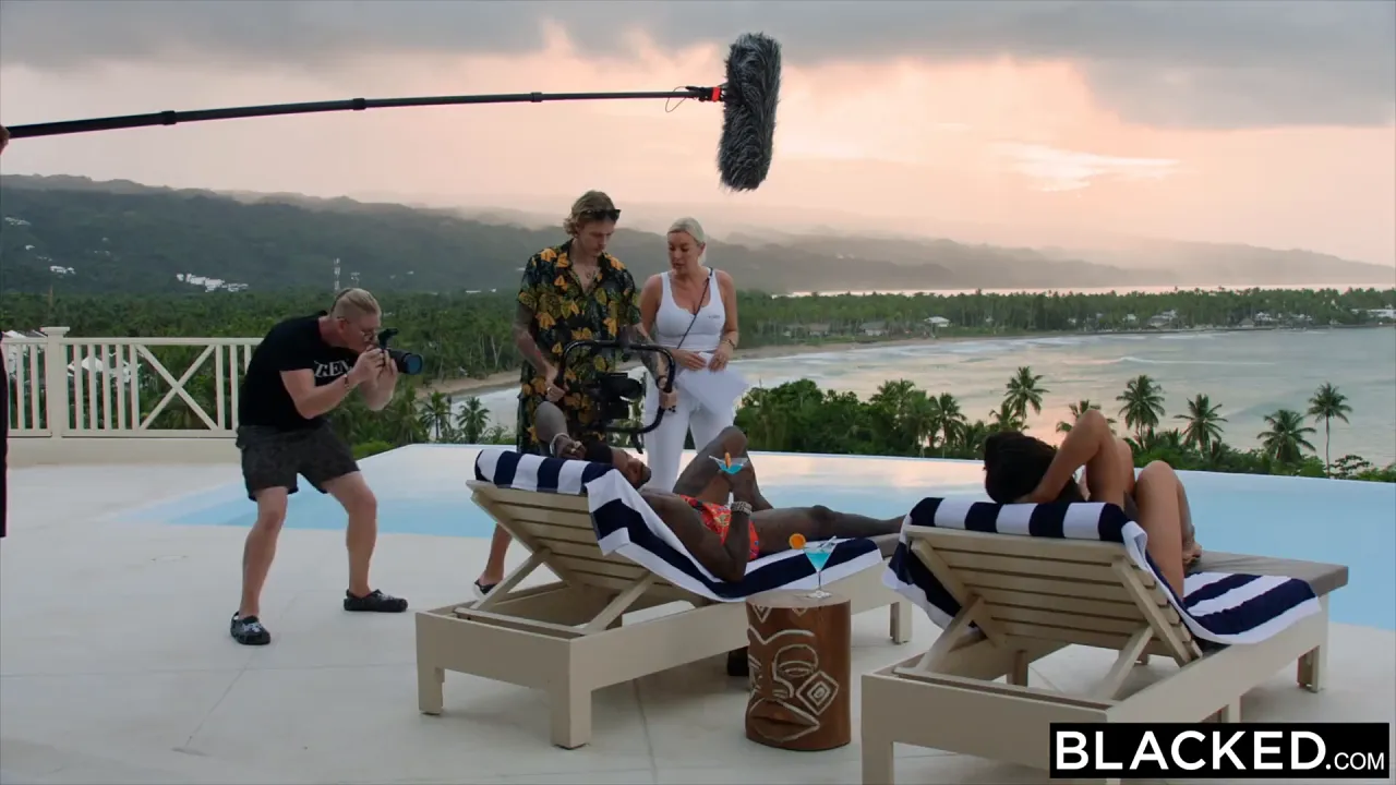 Reality star ava can't resist her ex-bf jason's bbc