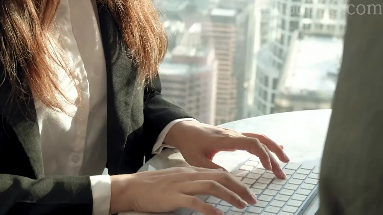 Asian office colleague Lolipop99 blows job in tights before having big ass orgasm