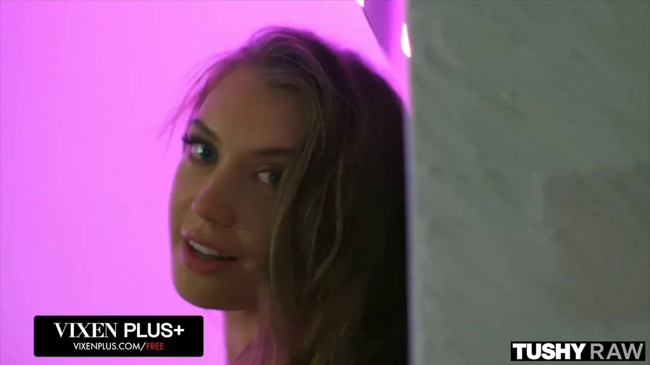 Elena Koshka gets her ass fucked deep in hardcore anal sex