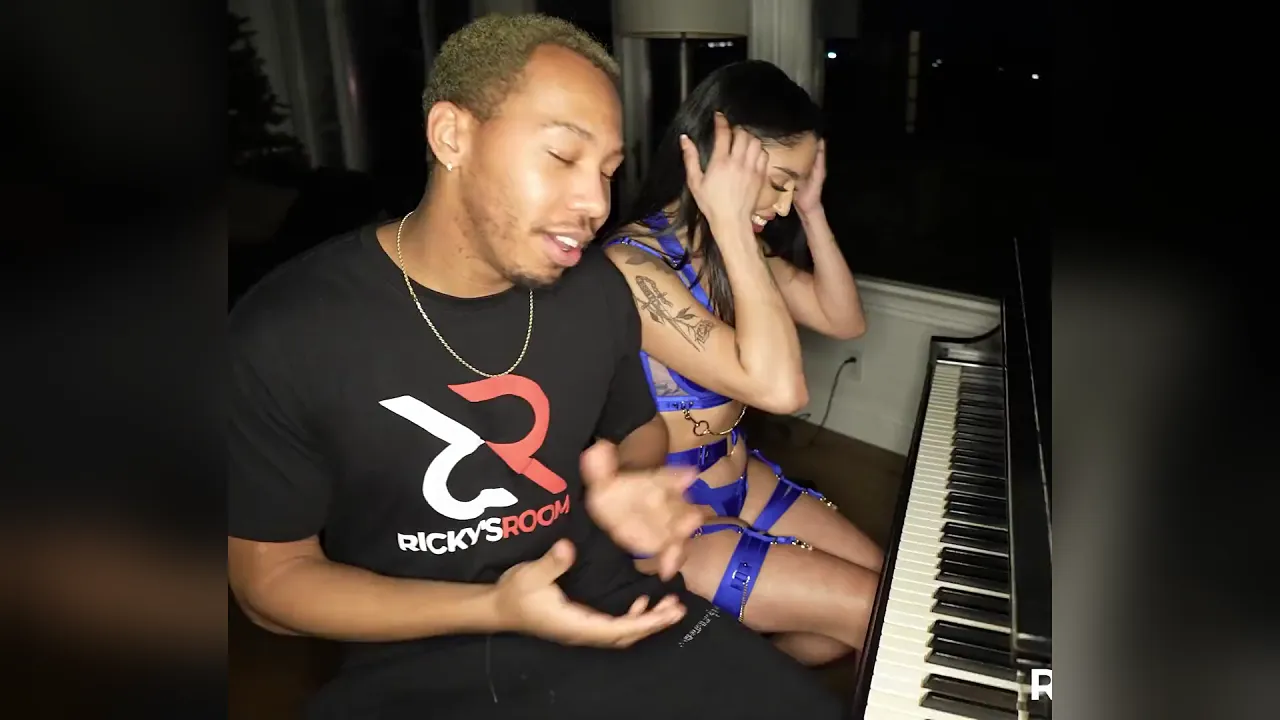 Ricky Johnson fucks Latina brunette Vanessa Sky in hardcore interracial video