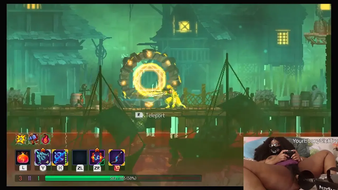 Chubby ebony gamer girl masturbates and gets fucked with a dildo while playing Dead Cells