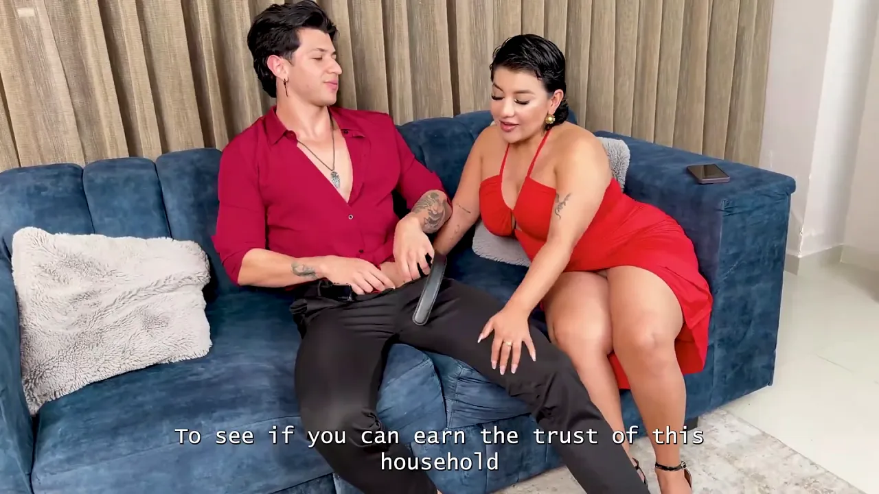 Threesome fuck with hot Latina gf and her gorgeous stepmom