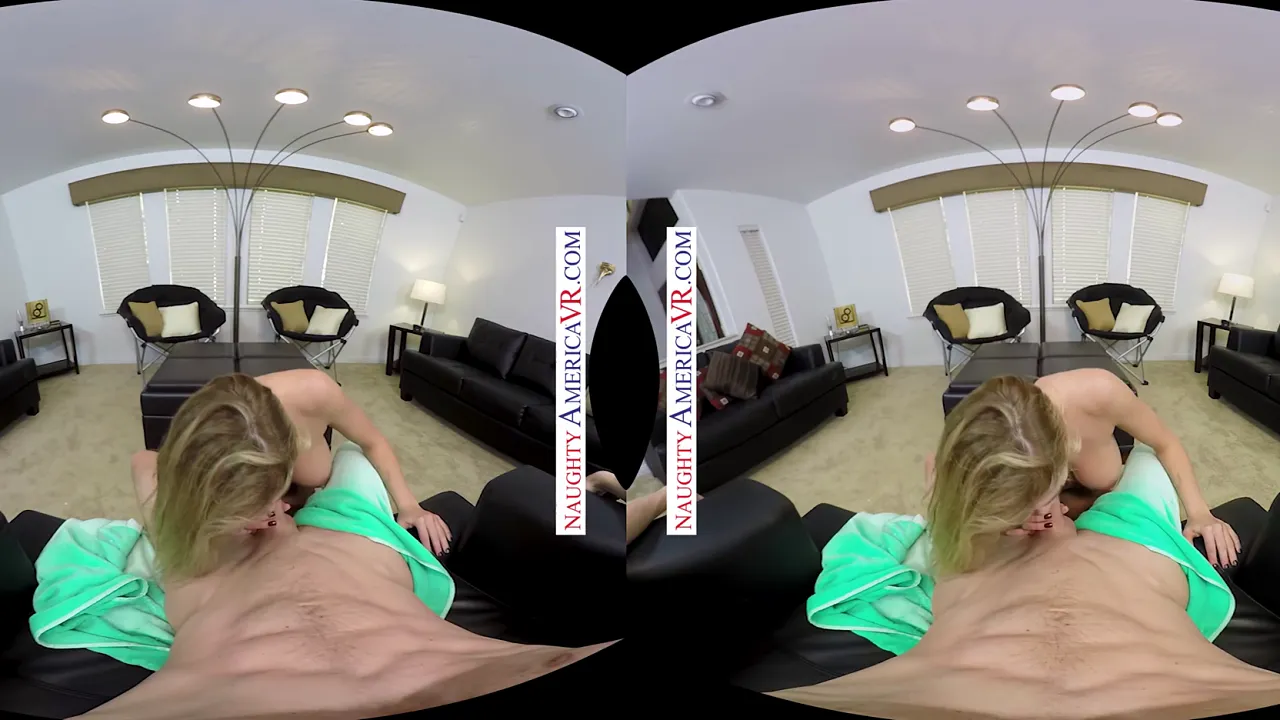 Blonde MILF Jessa Rhodes plays the girlfriend in hardcore POV public sex