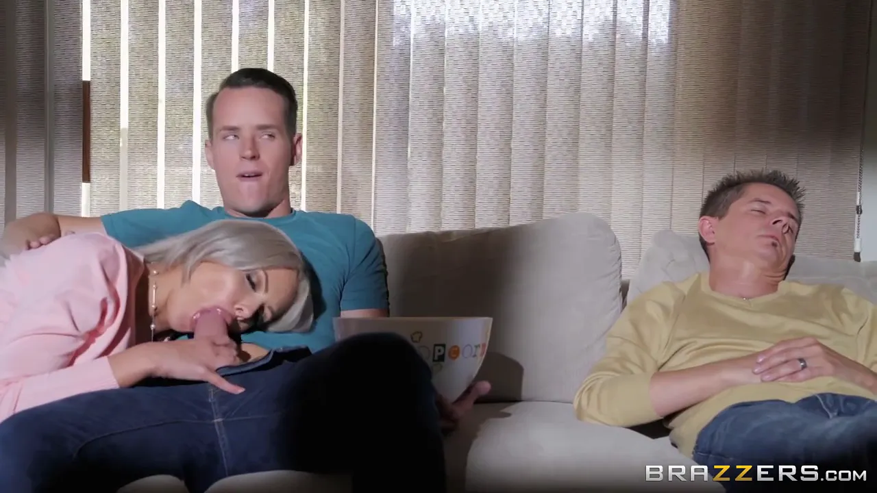 Busty stepmom Nina Elle gets creampie from stepson