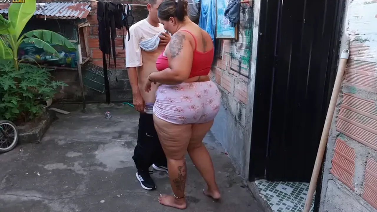 BBW neighbor sucks stepson's cock and gets fucked in the yard