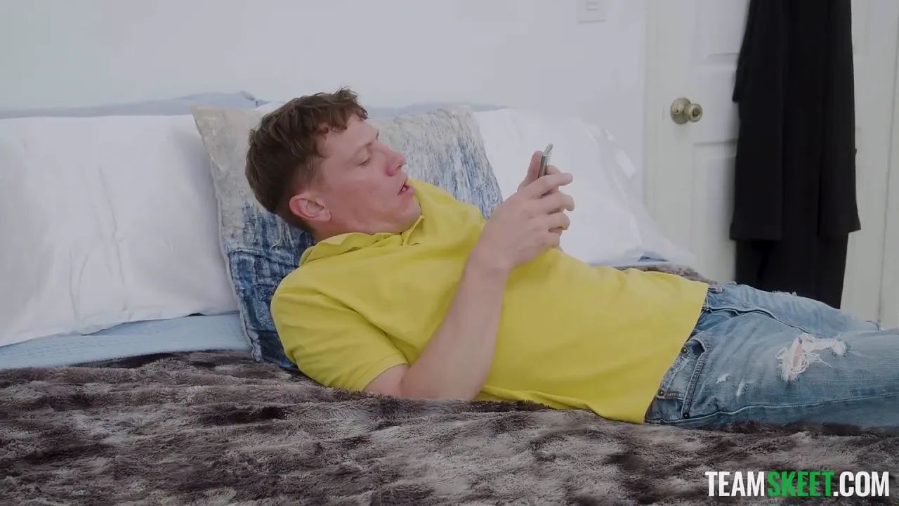 Big Tits blowjob cumshot video
