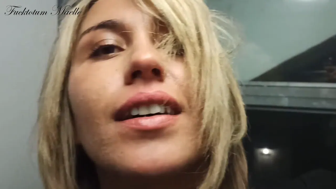 Blonde amateur has rough elevator sex with Tinder stranger in doggystyle and bareback