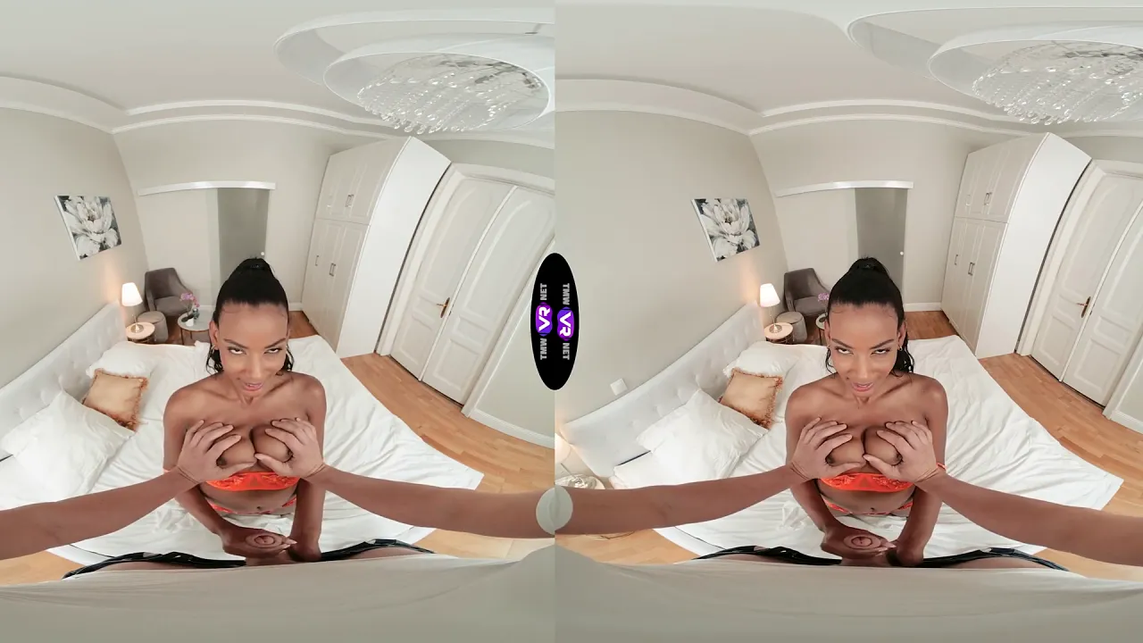 Babe big tits blowjob video