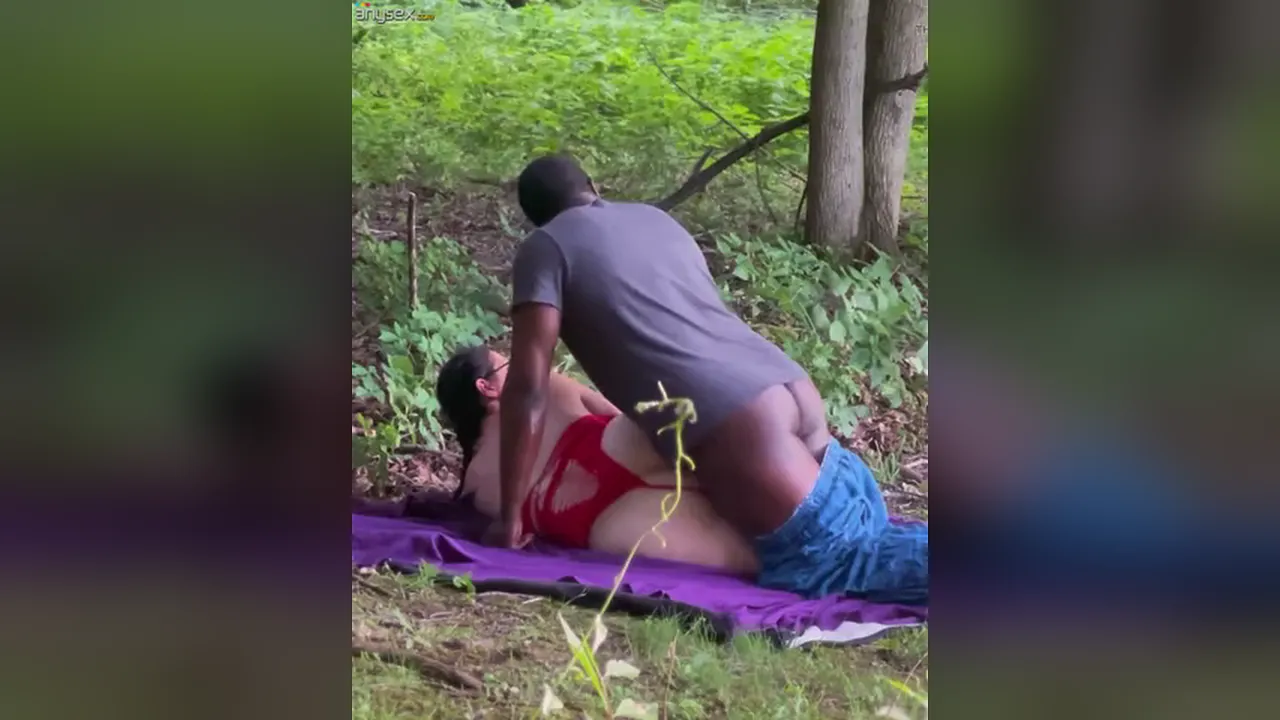 BBW with glasses gets fucked from behind by a BBC outdoors