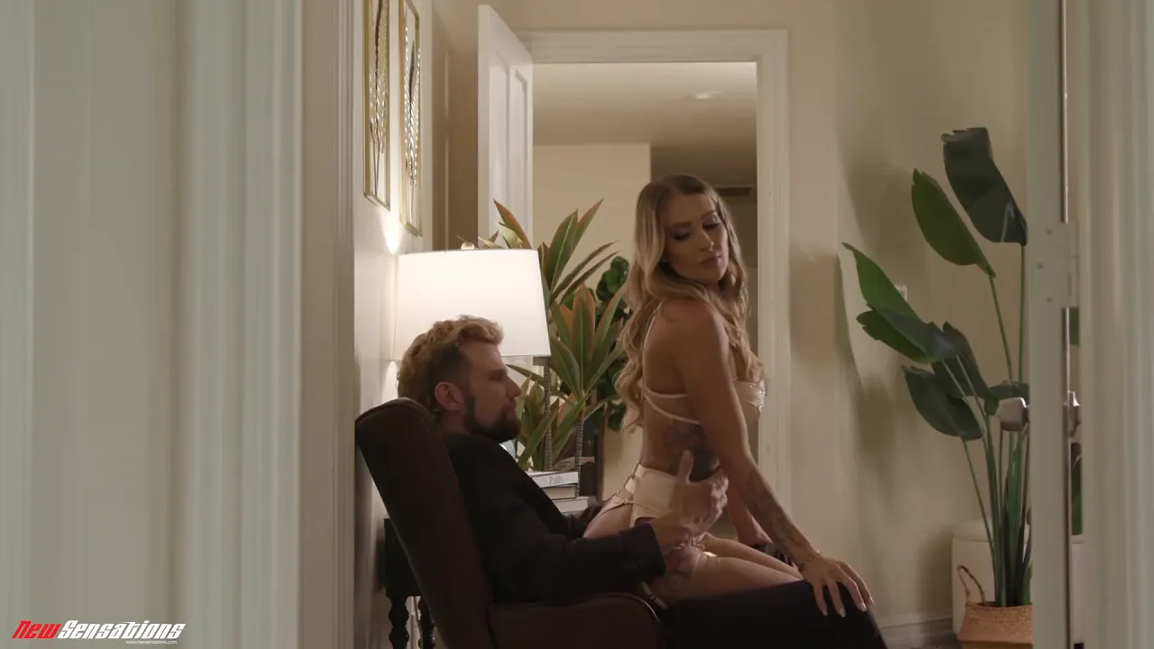MILF Vince Karter deepthroats her neighbor's cock and has rough sex