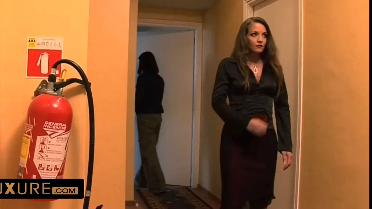 Married couple enjoys threesome with hot Czech wife Jennifer Stone and room service girl