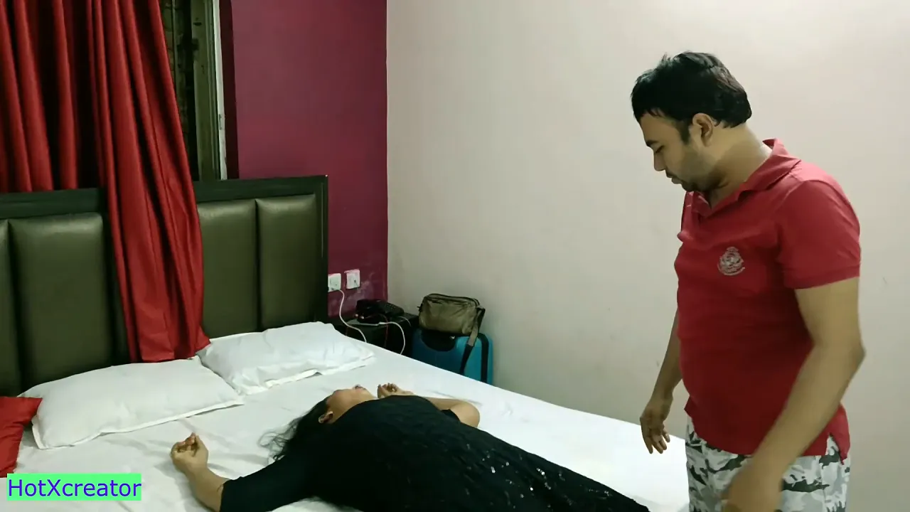 Husband send office boss for fucking his hot wife!! desi wife sharing sex