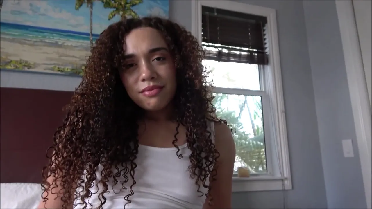 Step sister challenges stepbrother to anal sex in a stepfantasy