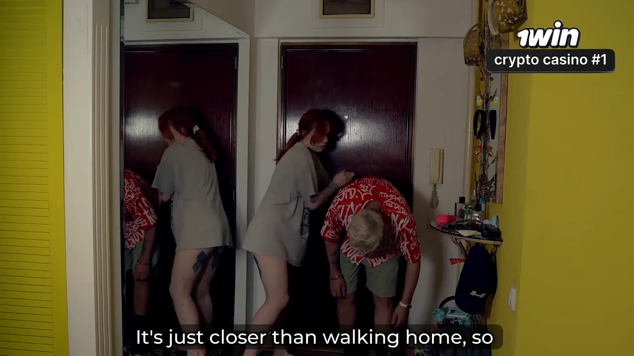 Axel Mur's taboo stepfamily bed-sharing incident