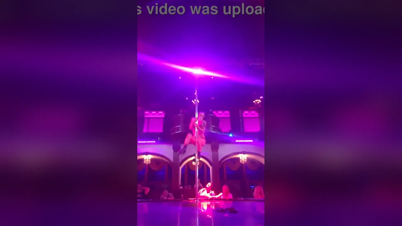 Asian stripper Destiny Mae dances and twerks in high heels