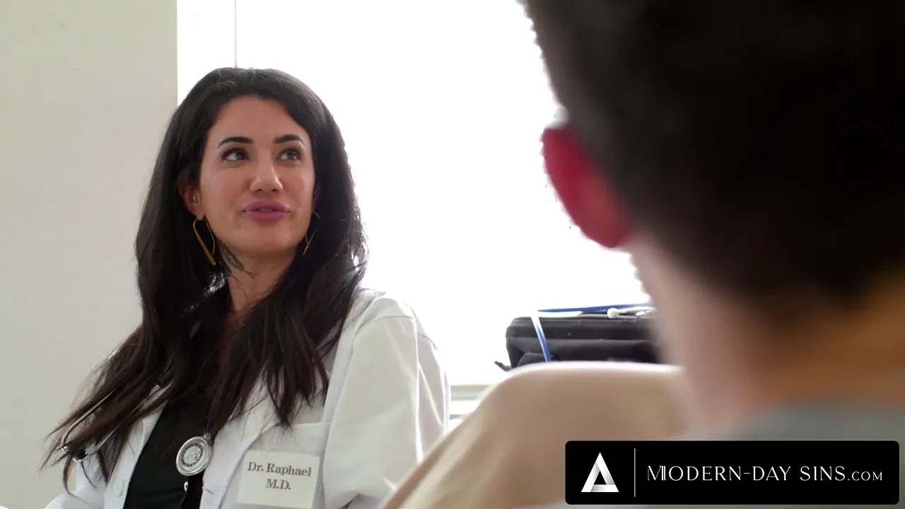 Doctor teaches virgin couple how to fuck in hardcore reality video with Vanessa Vega