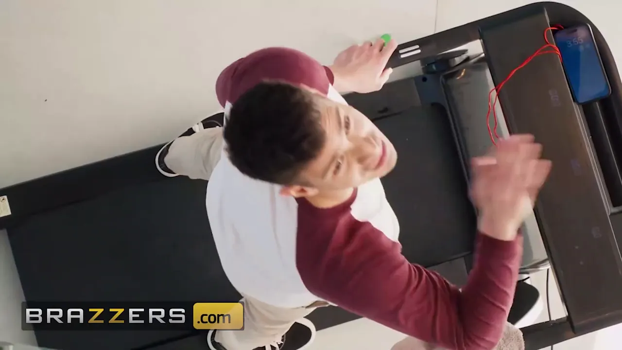 Ebony hottie Lexi Luv seduces a guy to fix her treadmill, then gives him a POV blowjob