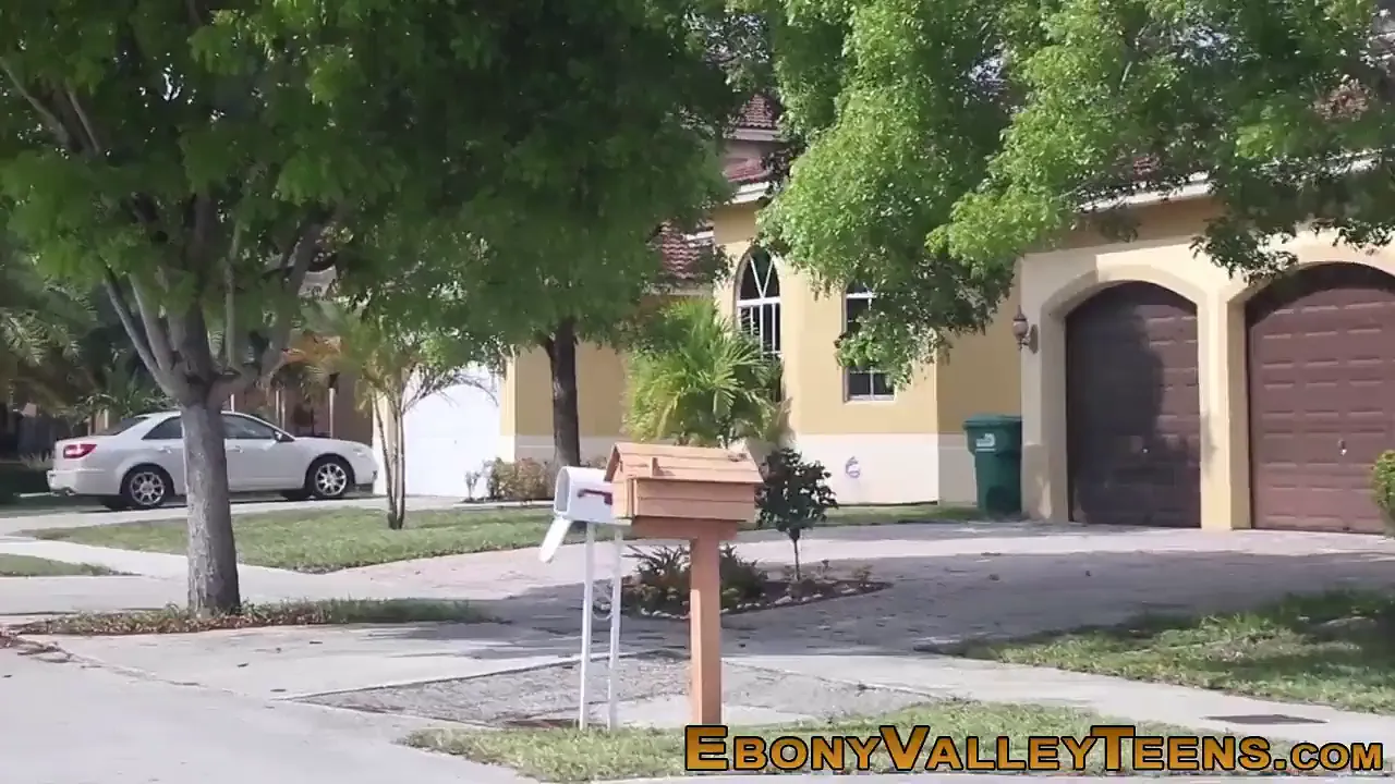 Amateur babe black video