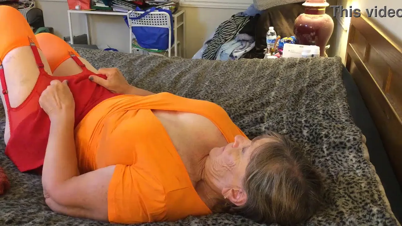 BBW granny cosplaying as Velma Dinkley sucks a cock deep and hard