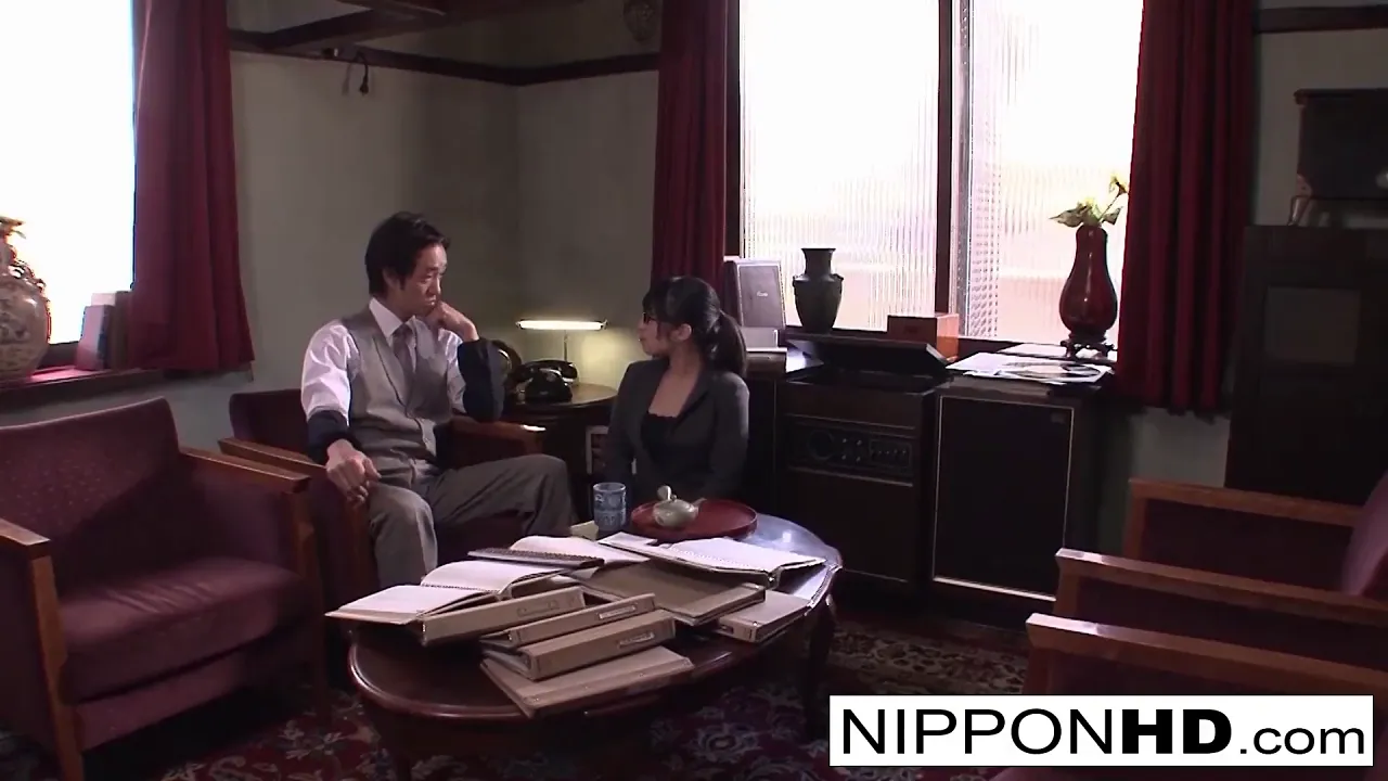 Japanese secretary blows her boss at work
