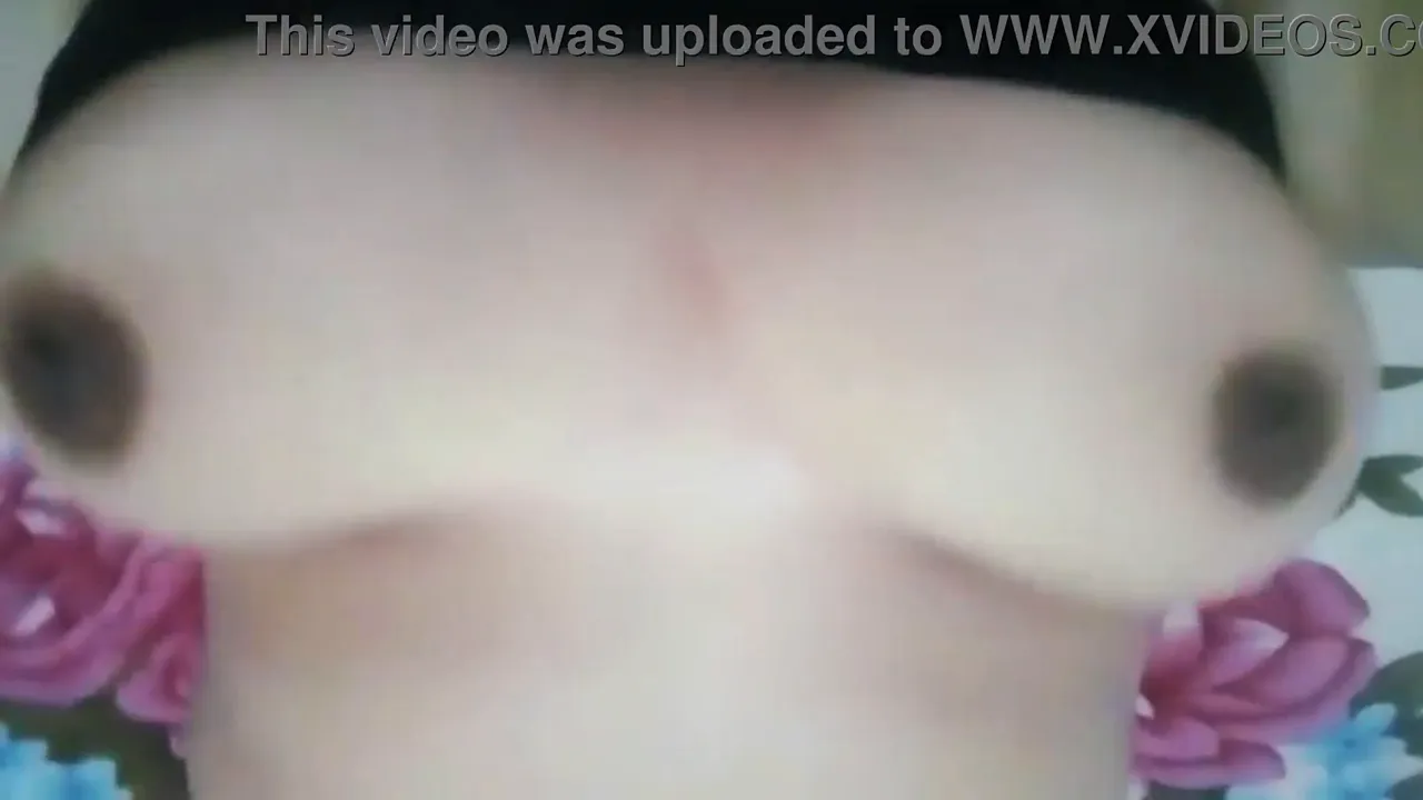 Latina solo amateur films her big natural tits, booty and pussy