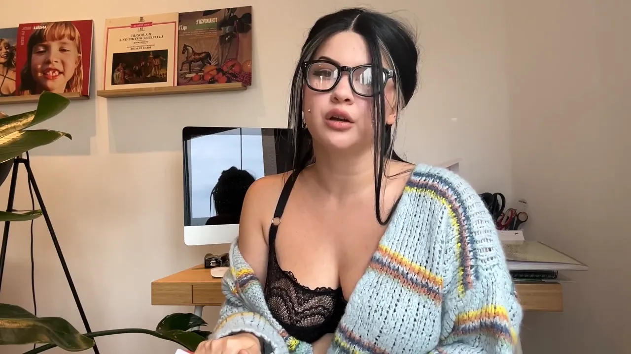 Cherubfacedolly plays out a roleplay fantasy with BBC in POV therapy session
