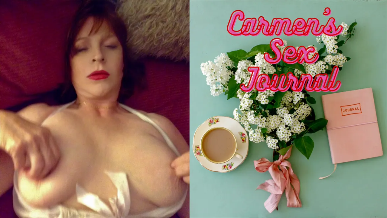 BBW Granny Velma Dinkley gets DP and creamsplashed by her younger lovers