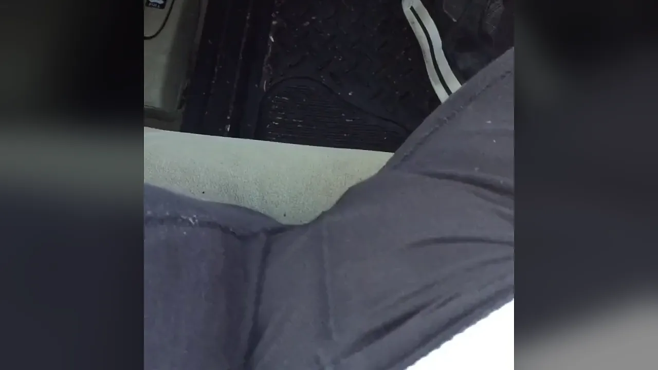 BBW solo masturbation in her car after work