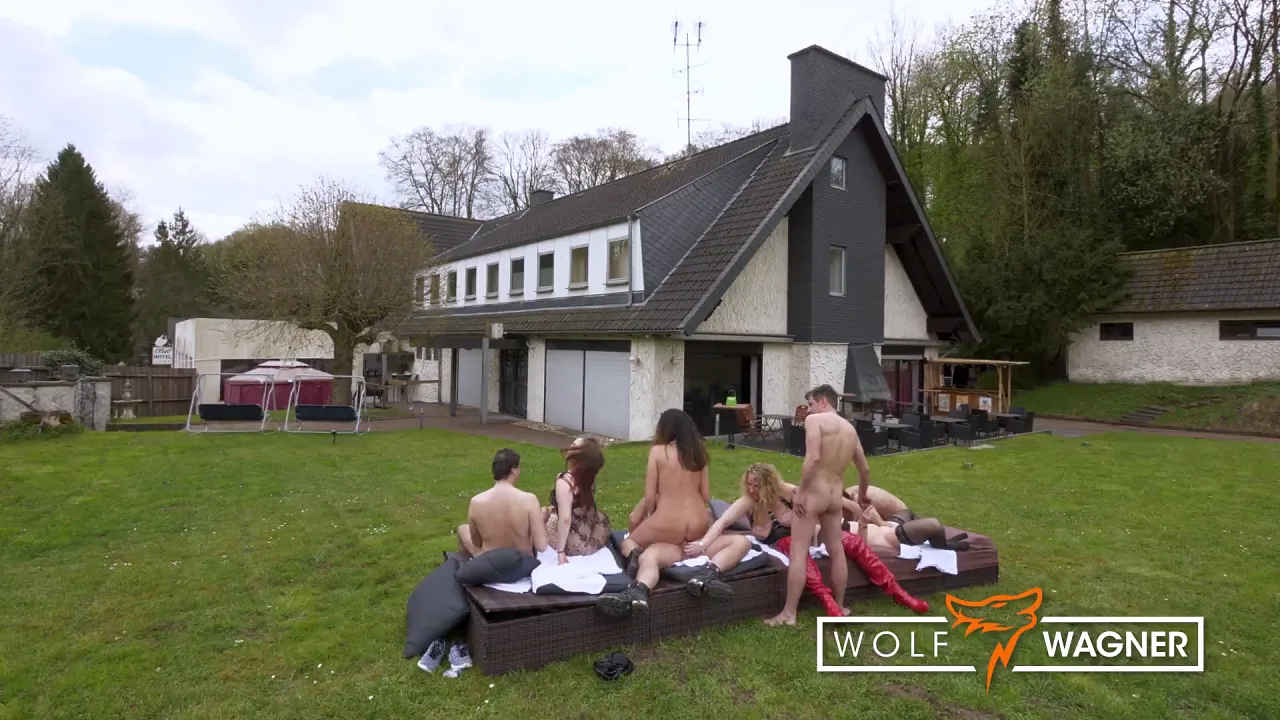 Swinger party with hot MILFs and Wolf Wagner