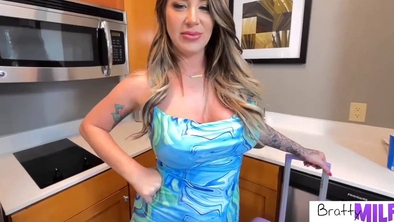 Cheating MILF Tony Profane gets kicked out and swallows cum while having hardcore sex