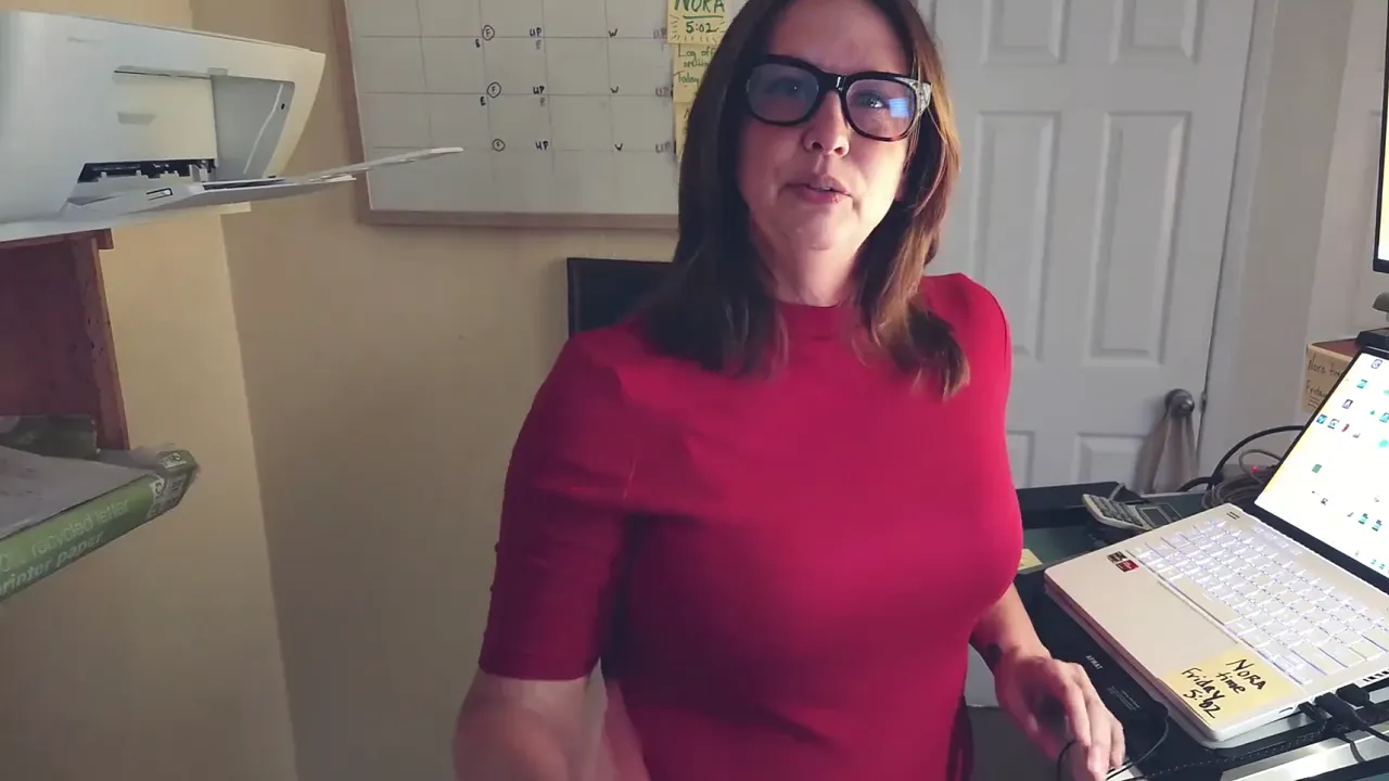 Granny with a big ass gets fucked by her coworker in POV style
